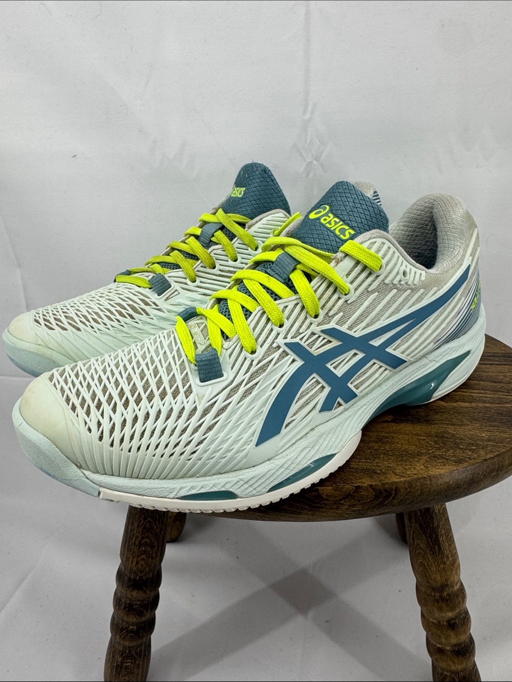 ASICS Womens Solution Speed FF 2 Tennis Shoes in Aqua & Turqoise, sz 8
